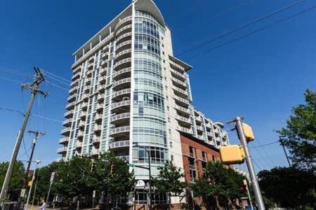 Beautiful Uptown Condo In The City Center Charlotte Exterior foto